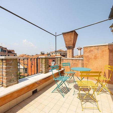 شقة Luxury Penthouse With Terrace البندقية المظهر الخارجي الصورة